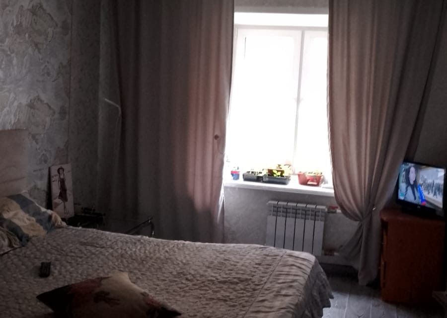 Продаётся 2-комнатная квартира, 49.7 м²