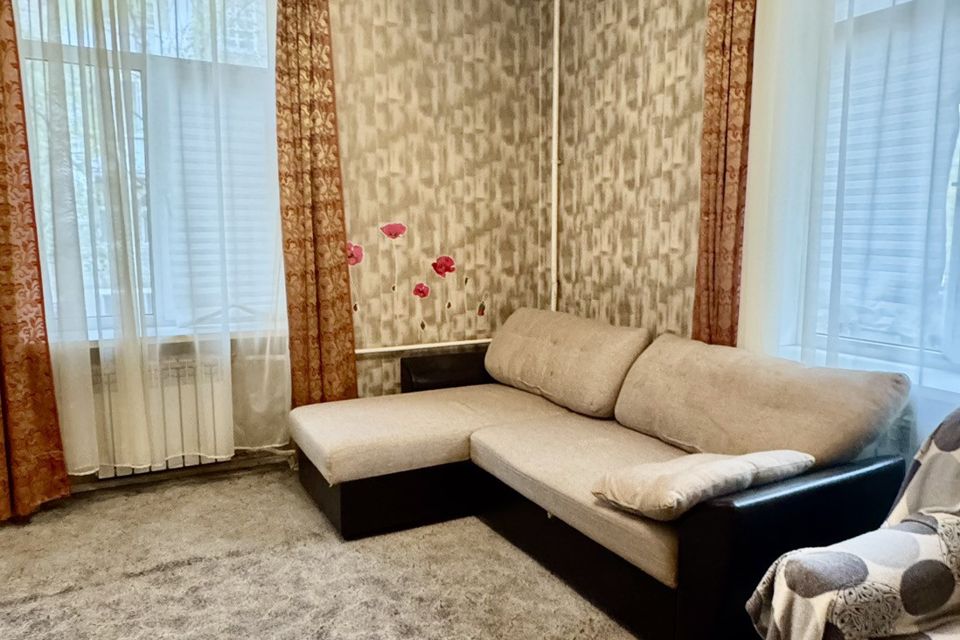 Продаётся 2-комнатная квартира, 56.4 м²