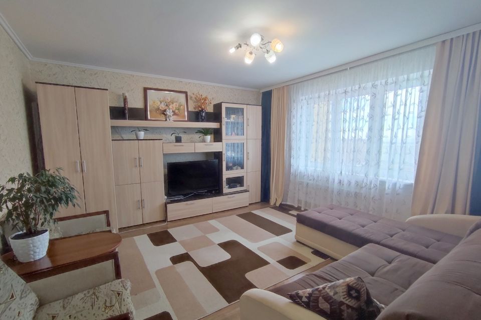 Продаётся 2-комнатная квартира, 62.4 м²