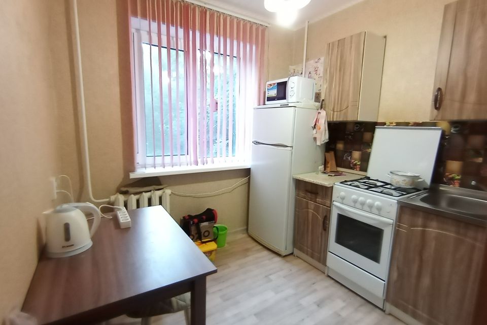 Сдаётся 1-комнатная квартира, 38 м²