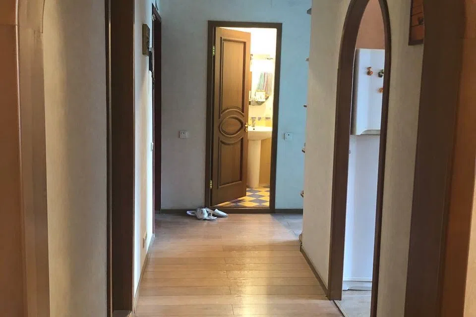 Продаётся 4-комнатная квартира, 85.5 м²