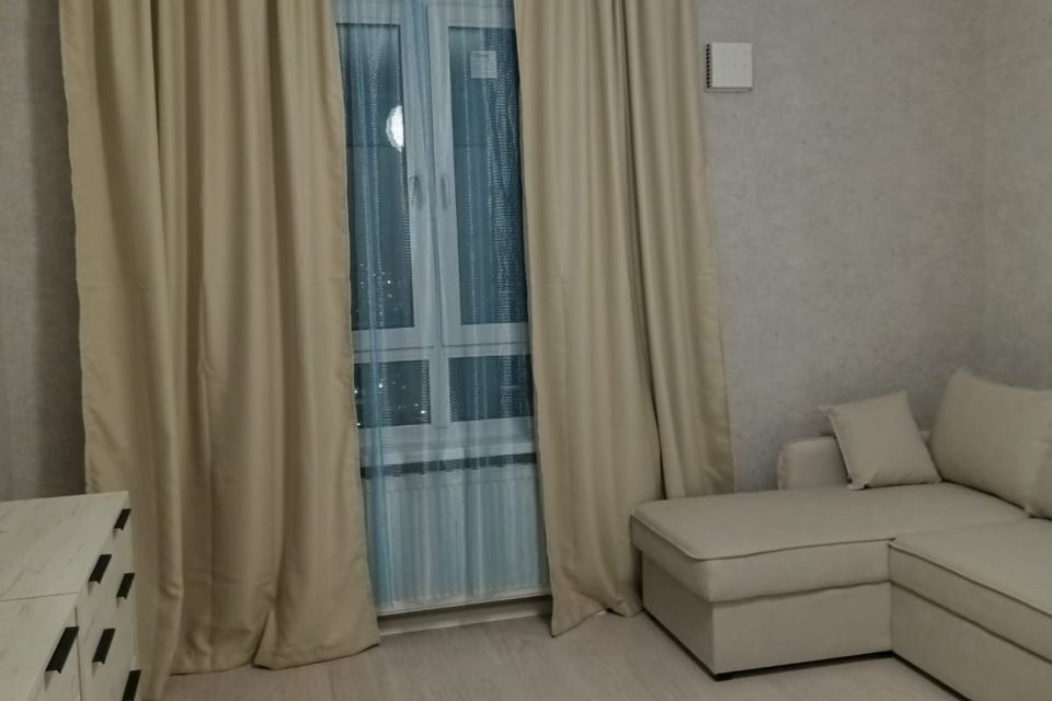 Сдаётся 1-комнатная квартира, 37 м²