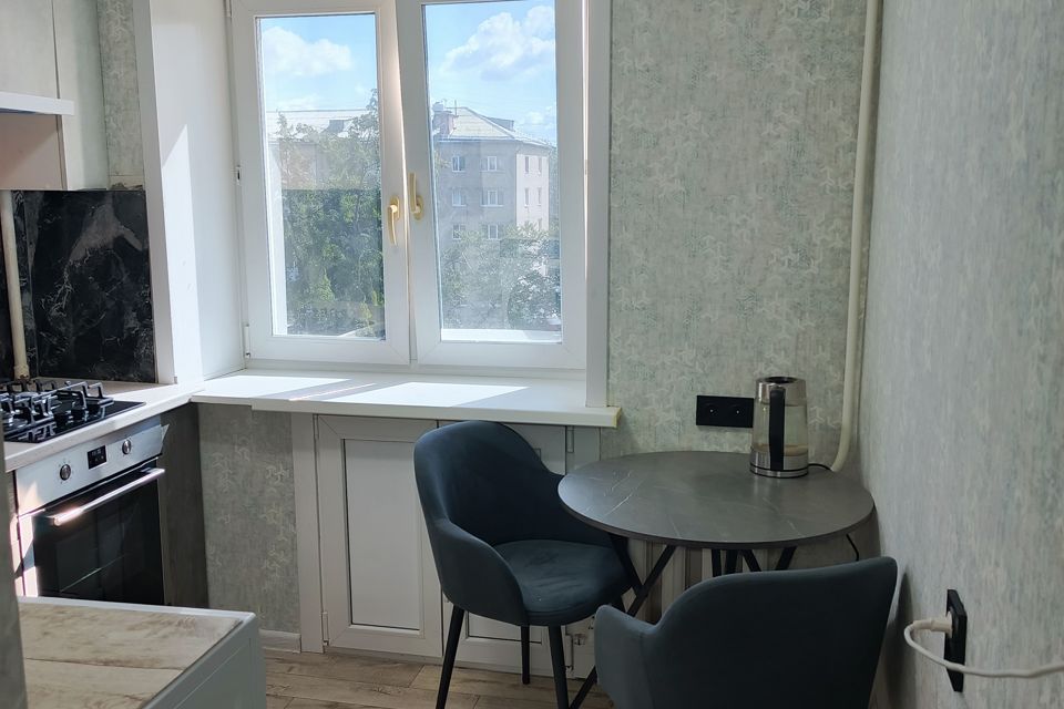 Продаётся 3-комнатная квартира, 58.1 м²
