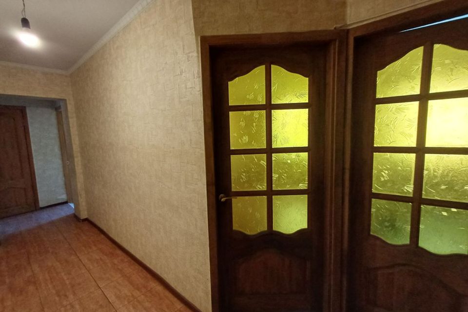 Продаётся 3-комнатная квартира, 58.3 м²