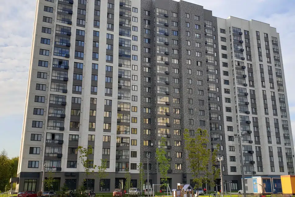 Продаётся 1-комнатная квартира, 46 м²