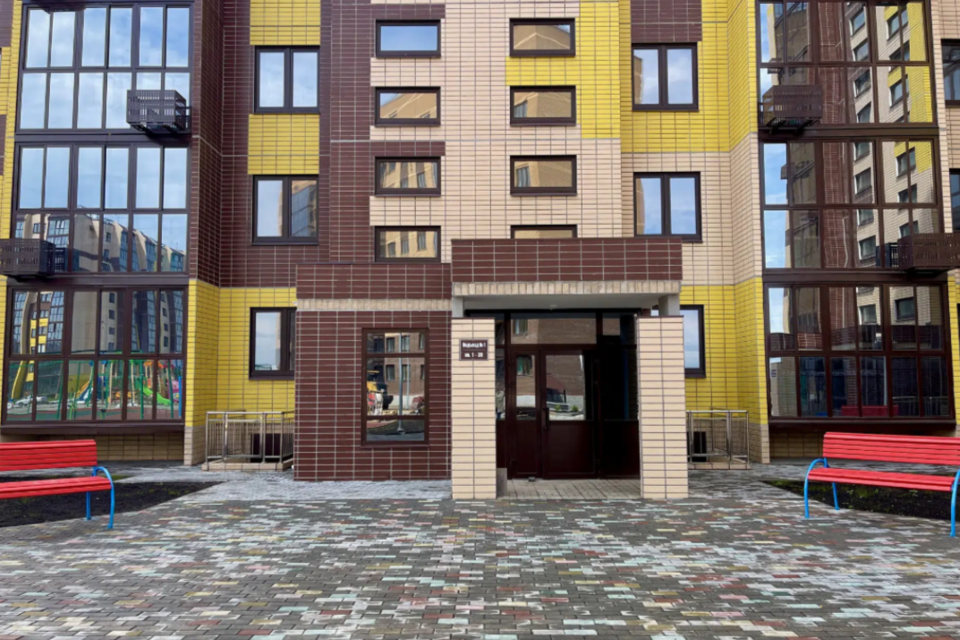 Продаётся 2-комнатная квартира, 73.3 м²