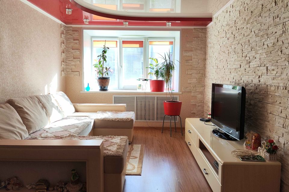 Продаётся 3-комнатная квартира, 62 м²