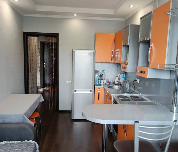 Продаётся 1-комнатная квартира, 40.3 м²