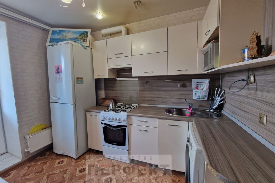 Продаётся 2-комнатная квартира, 60.3 м²