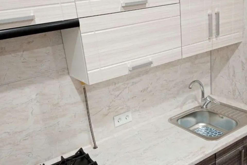 Сдаётся 1-комнатная квартира, 49 м²