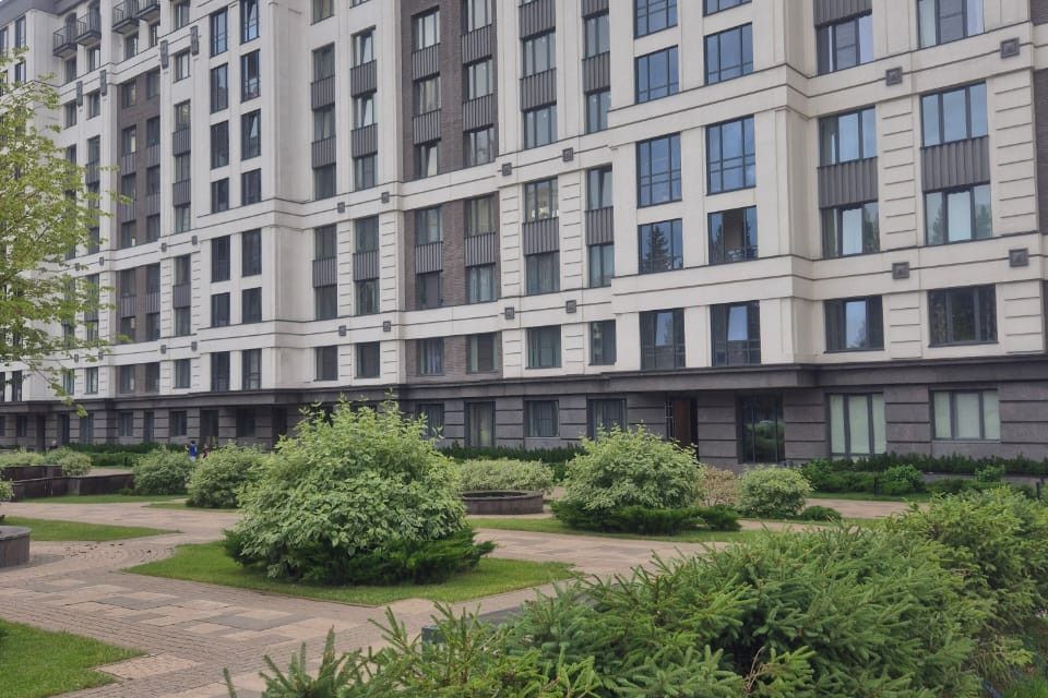 Продаётся 1-комнатная квартира, 47.3 м²