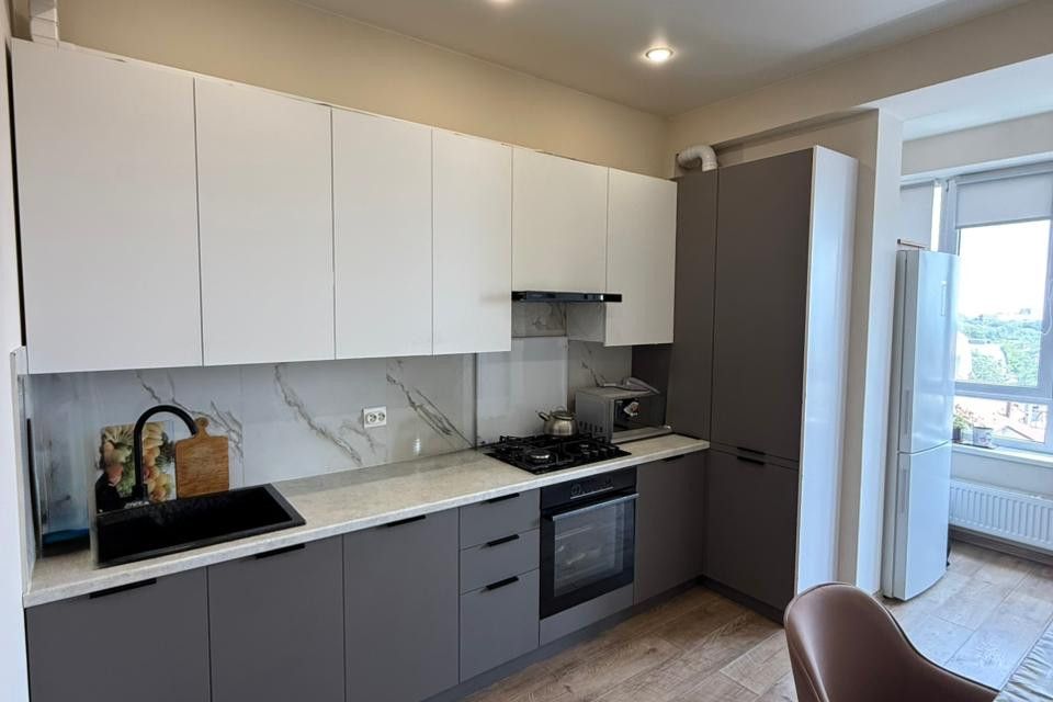 Продаётся 1-комнатная квартира, 52 м²