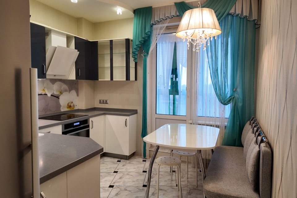 Продаётся 2-комнатная квартира, 65 м²