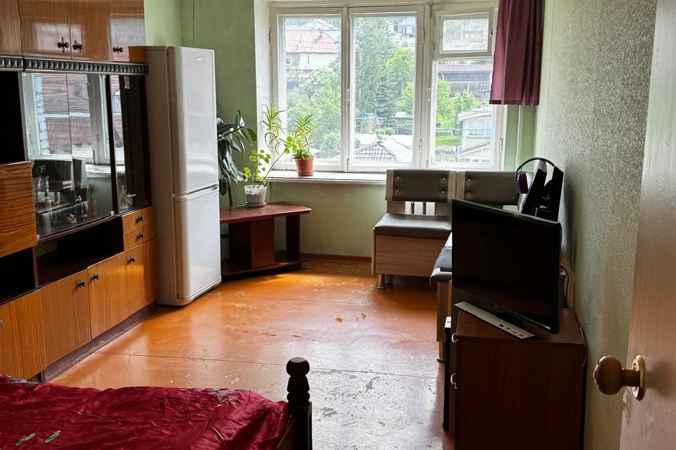 Продаётся 2-комнатная квартира, 47 м²