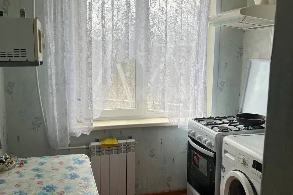 Продаётся 1-комнатная квартира, 33 м²