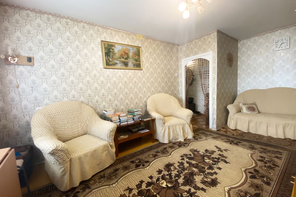 Продаётся 3-комнатная квартира, 46.9 м²