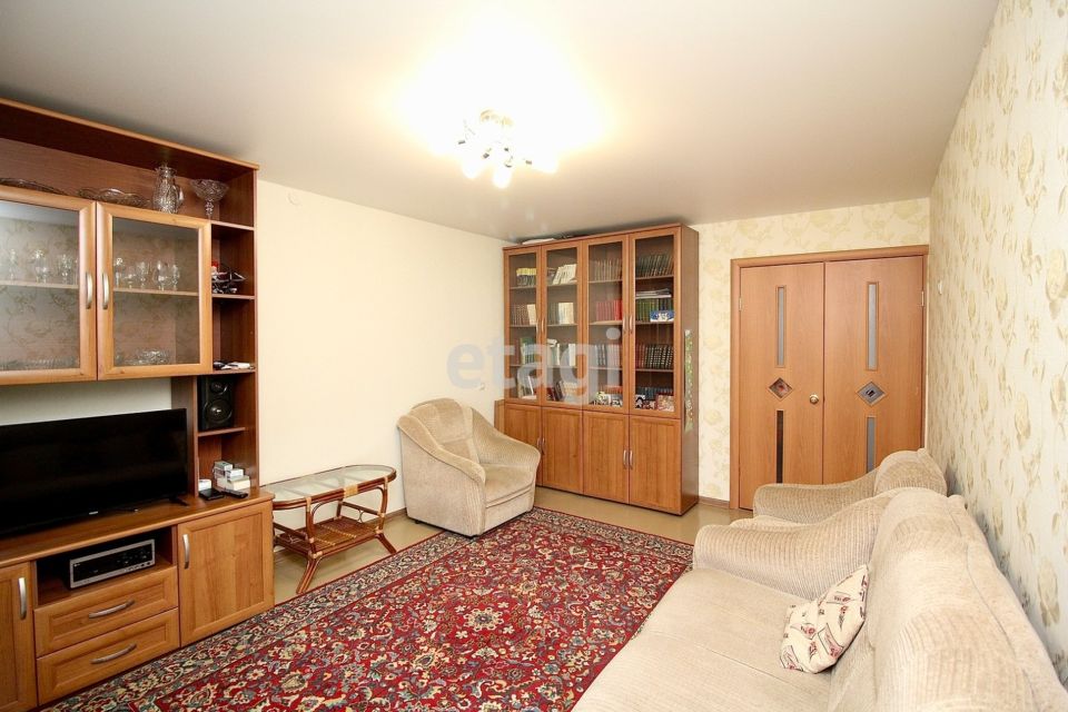 Продаётся 3-комнатная квартира, 57.8 м²
