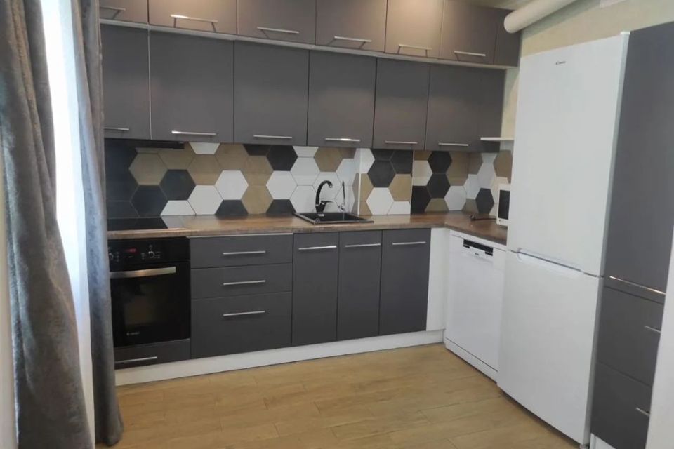 Продаётся 3-комнатная квартира, 68.6 м²