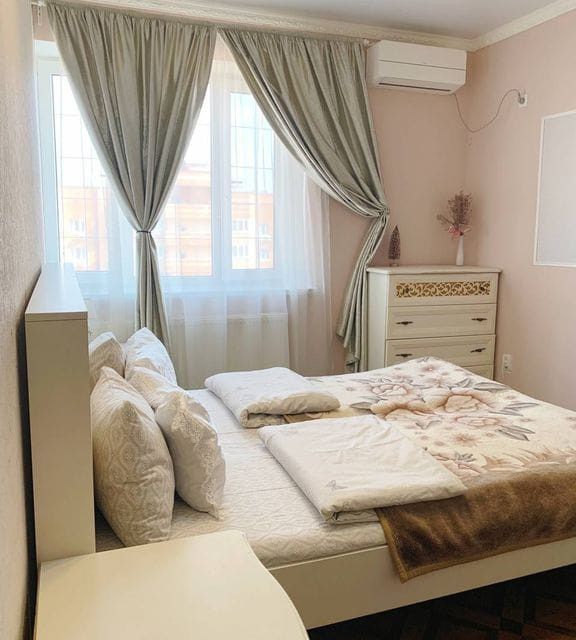 Продаётся 3-комнатная квартира, 65 м²