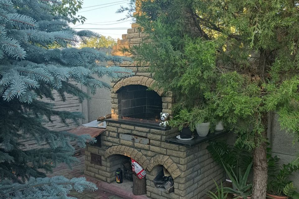 Продаётся 2-этажный дом, 160 м²