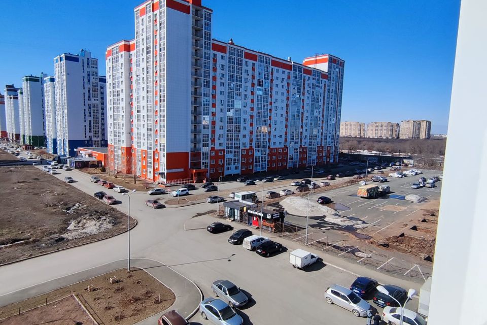 Продаётся 2-комнатная квартира, 64.7 м²