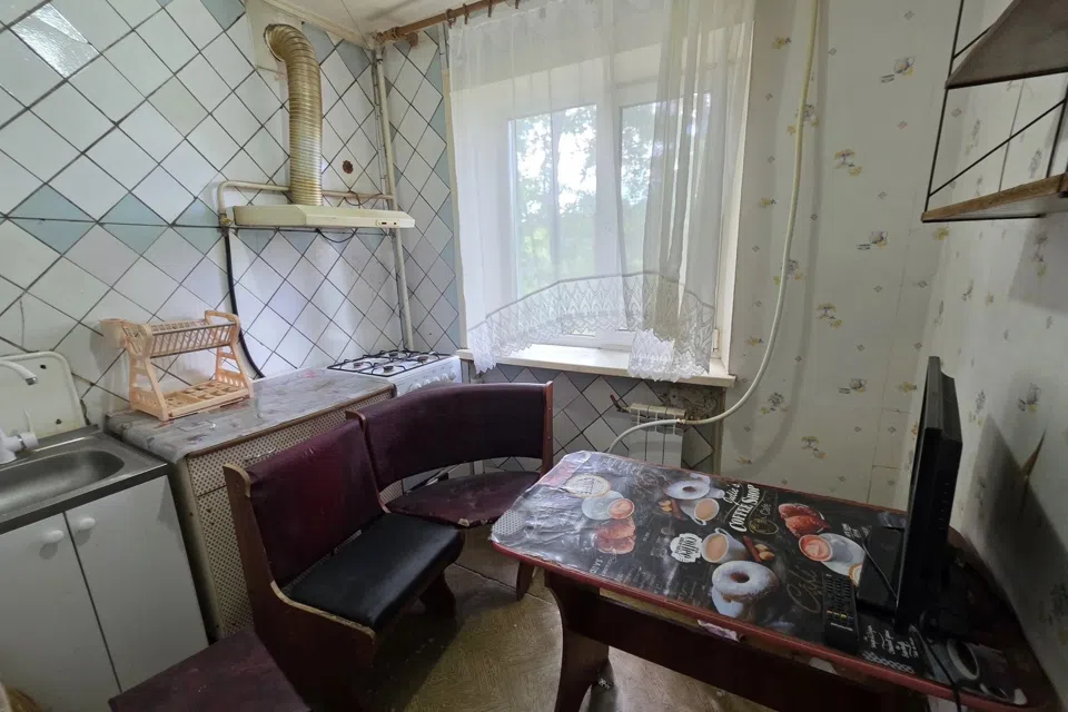 Продаётся 3-комнатная квартира, 58 м²