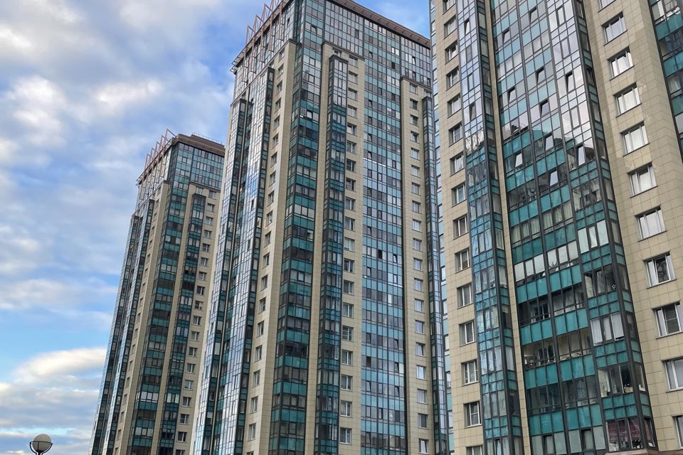 Продаётся 2-комнатная квартира, 61.3 м²