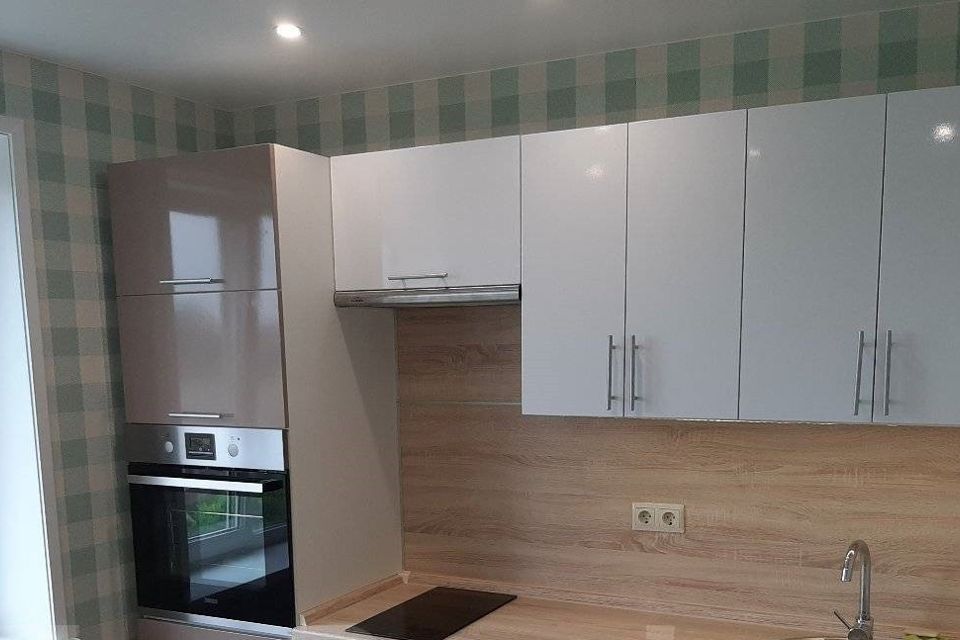 Сдаётся 2-комнатная квартира, 51 м²
