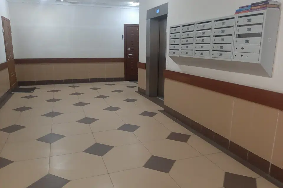 Продаётся 4-комнатная квартира, 106.1 м²