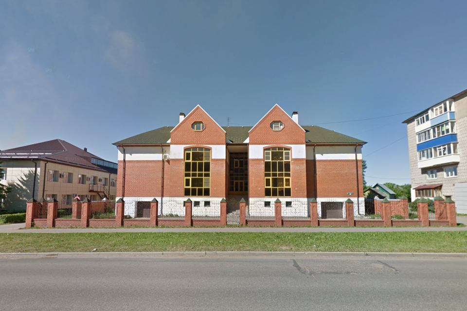 Продаётся 4-комнатная квартира, 134 м²