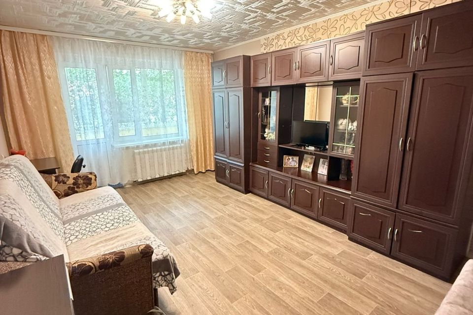 Продаётся 1-комнатная квартира, 37.7 м²