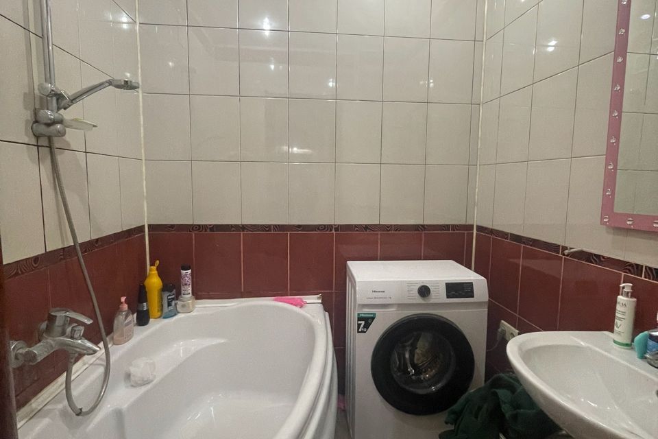 Продаётся 3-комнатная квартира, 60 м²