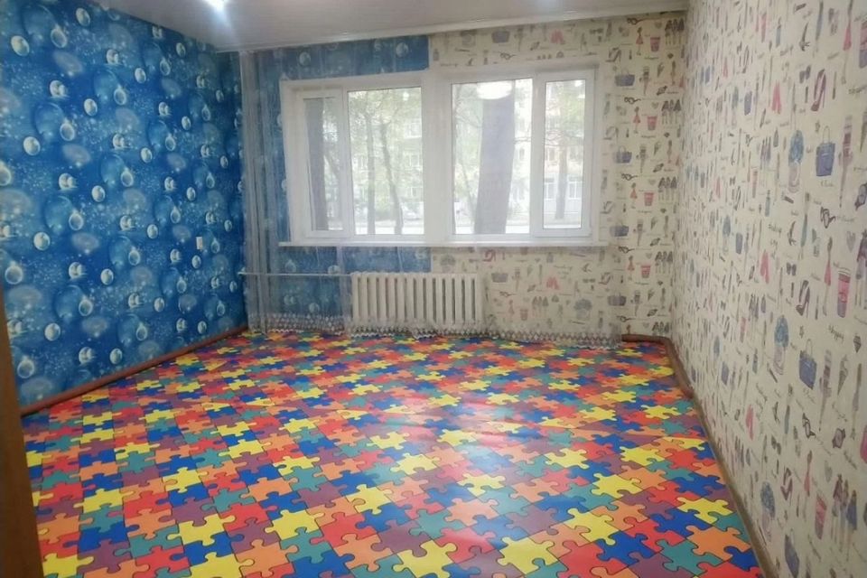 Сдаётся 2-комнатная квартира, 63 м²