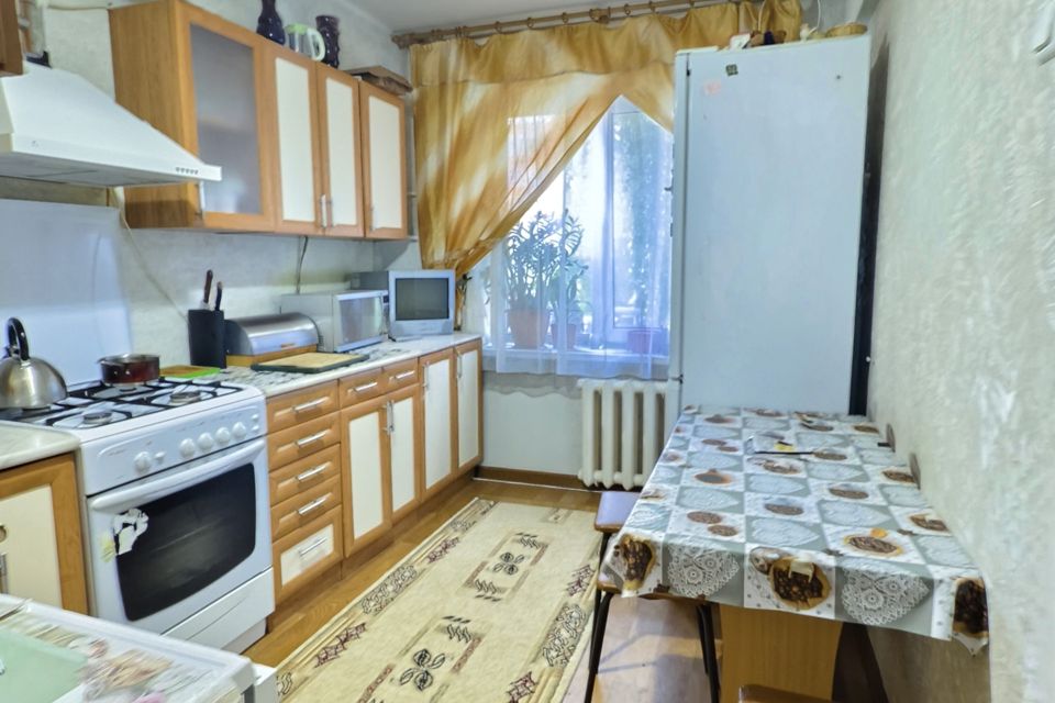 Продаётся 3-комнатная квартира, 62.1 м²