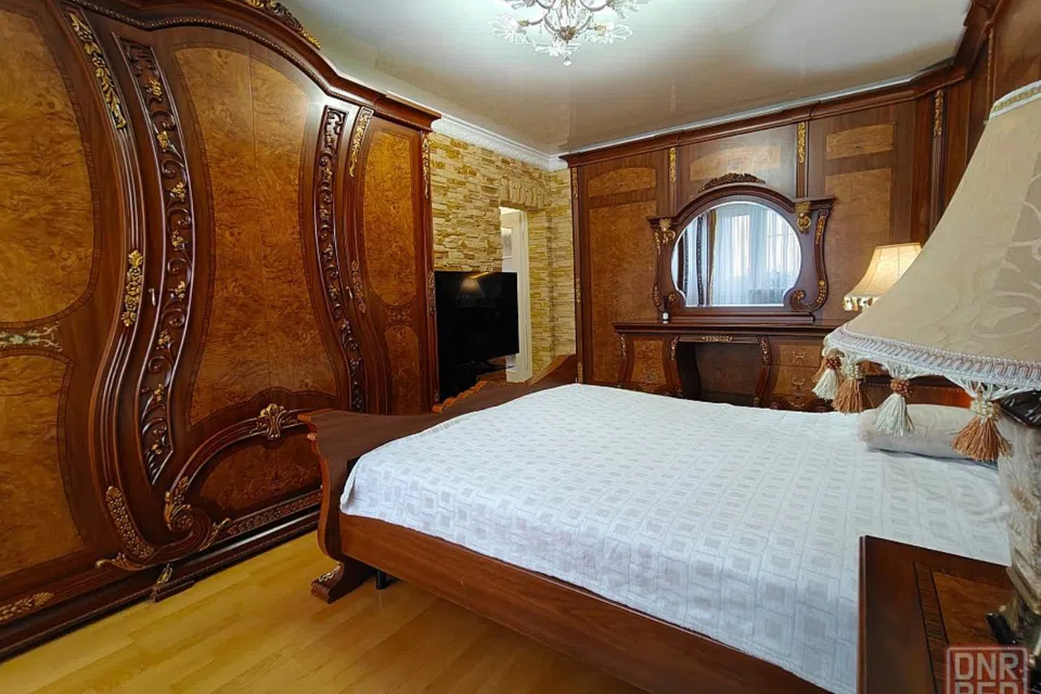 Продаётся 4-комнатная квартира, 85.3 м²