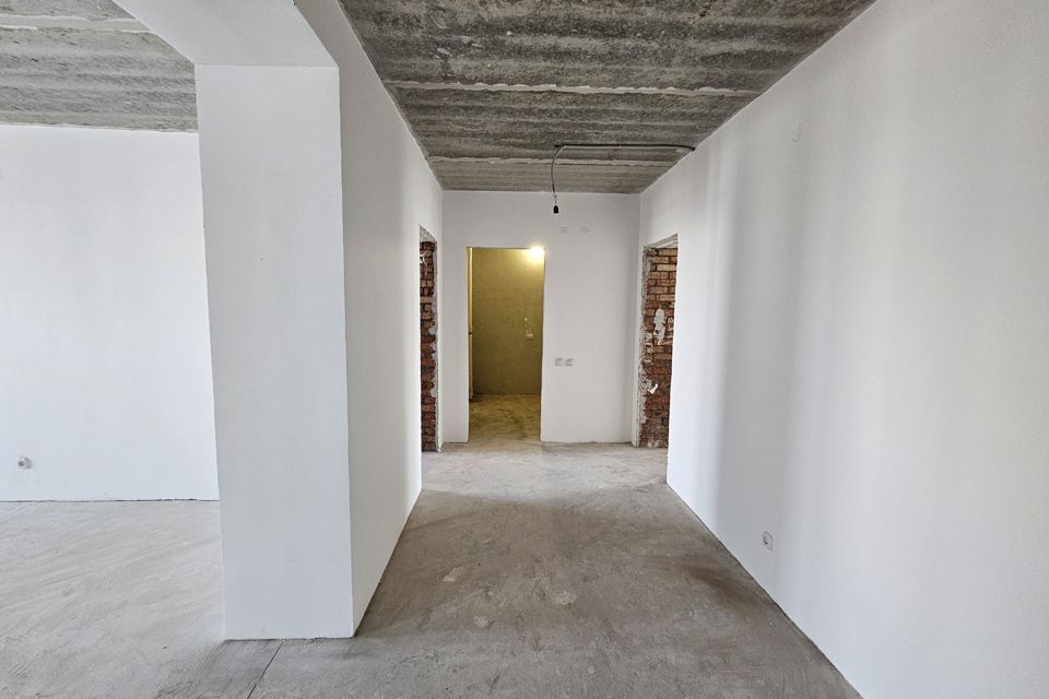Продаётся 3-комнатная квартира, 103.7 м²