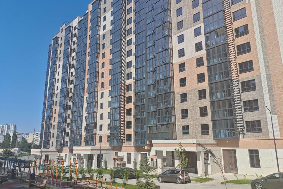Продаётся 1-комнатная квартира, 37.8 м²