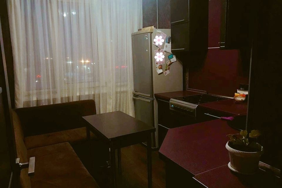Продаётся 1-комнатная квартира, 32 м²