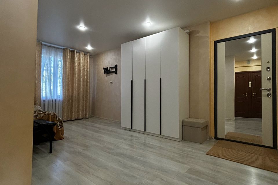 Продаётся 3-комнатная квартира, 63 м²