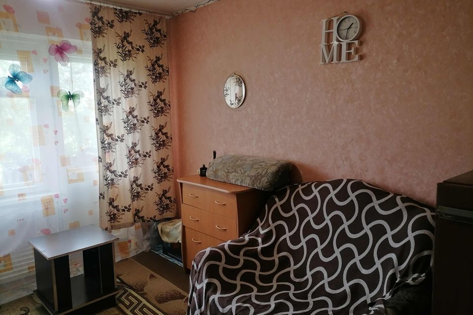 Продаётся комната в 2-комн. квартире, 10.3 м²