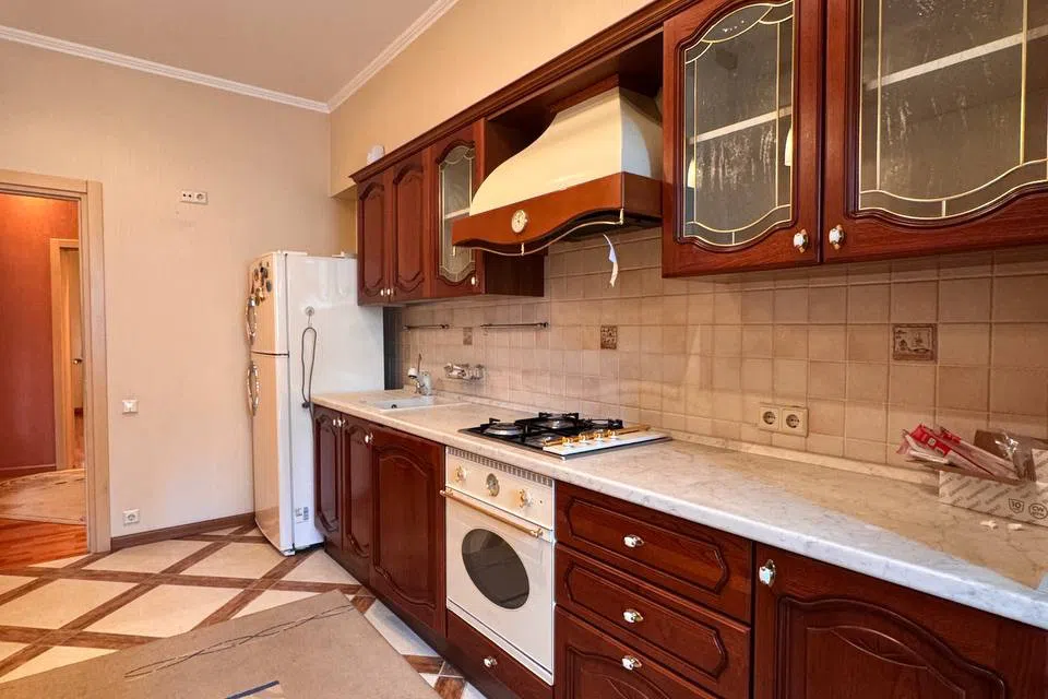 Продаётся 3-комнатная квартира, 90 м²