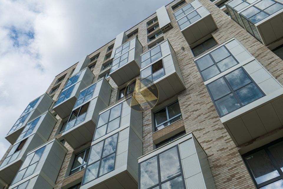 Продаётся 3-комнатная квартира, 81.84 м²