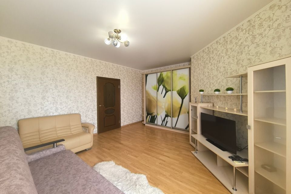 Продаётся 2-комнатная квартира, 65 м²