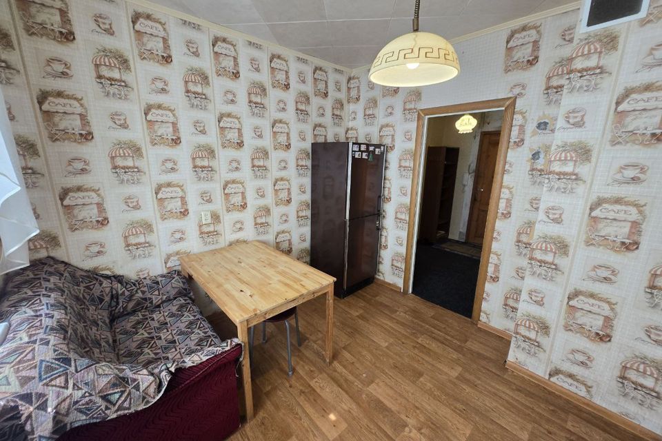 Продаётся 1-комнатная квартира, 38.1 м²