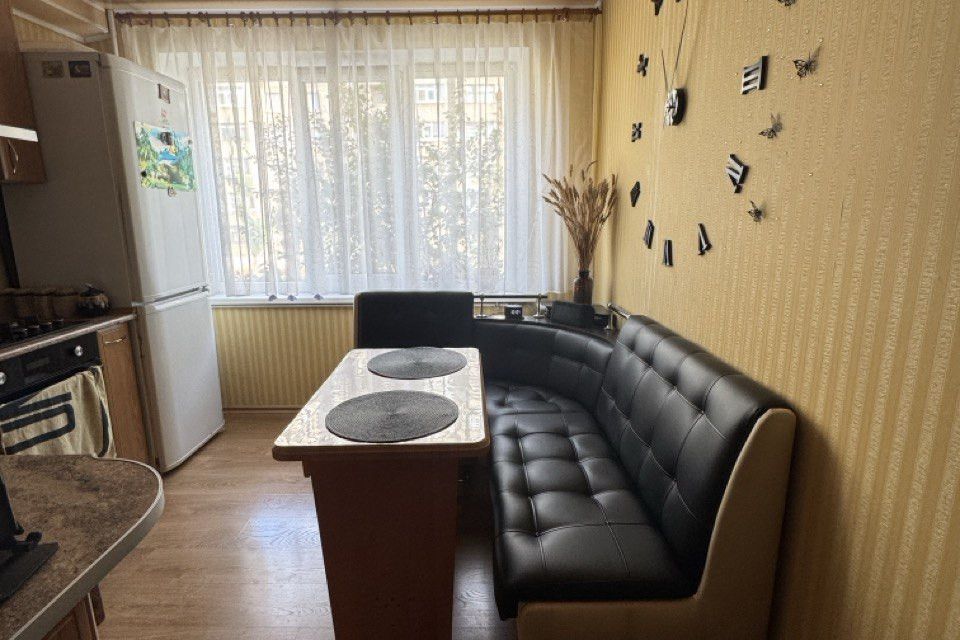 Продаётся 2-комнатная квартира, 50.8 м²