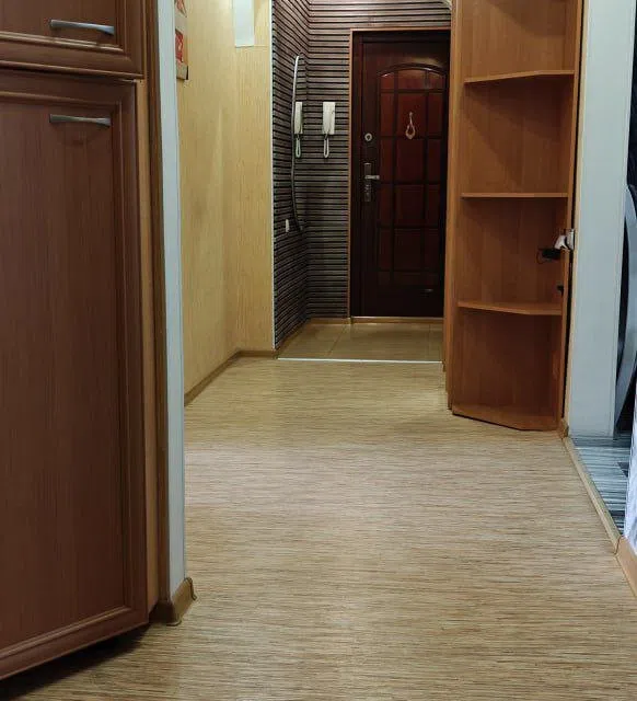 Продаётся 4-комнатная квартира, 85 м²
