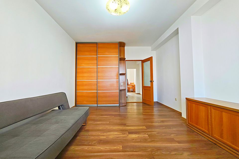 Продаётся 1-комнатная квартира, 42.7 м²