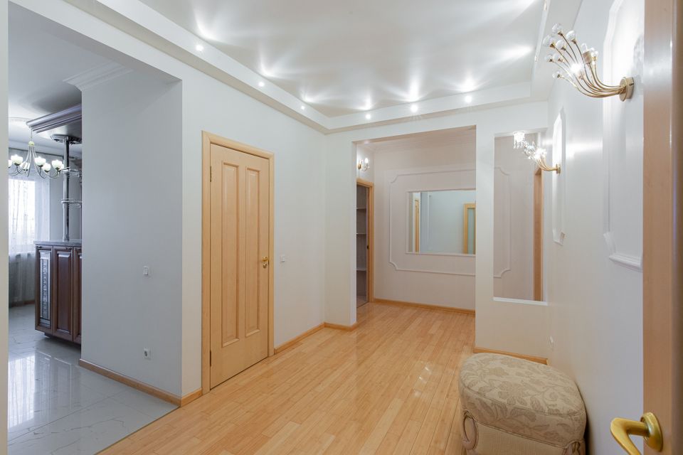 Продаётся 2-комнатная квартира, 75.3 м²