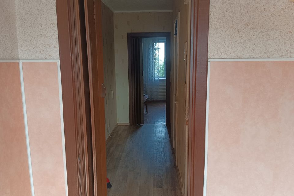 Продаётся 4-комнатная квартира, 77.2 м²