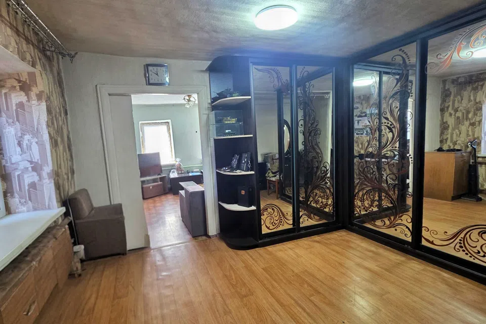 Продаётся 1-этажный дом, 56 м²